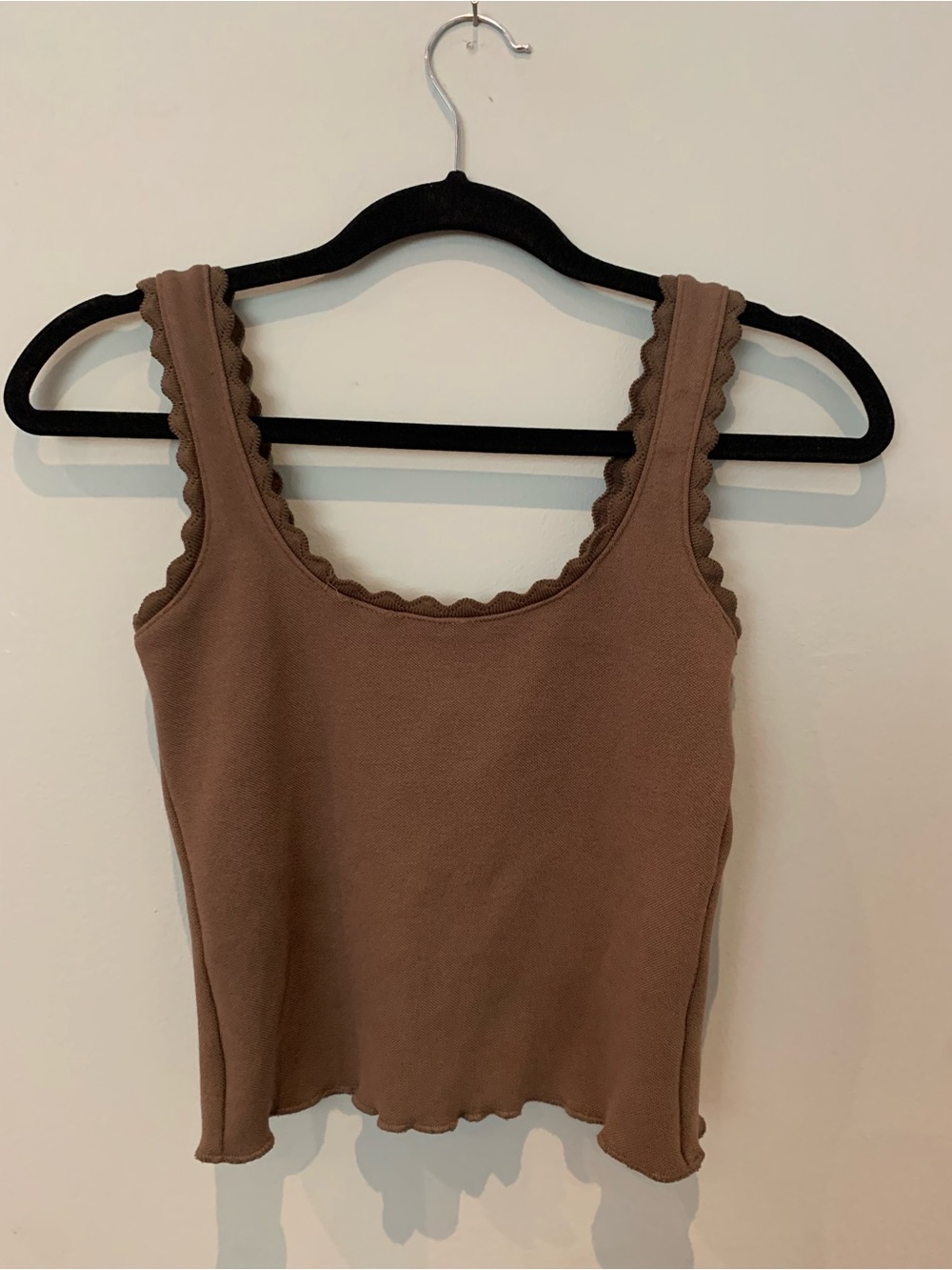 Zara Brown Scallop-Edge Crop Tank